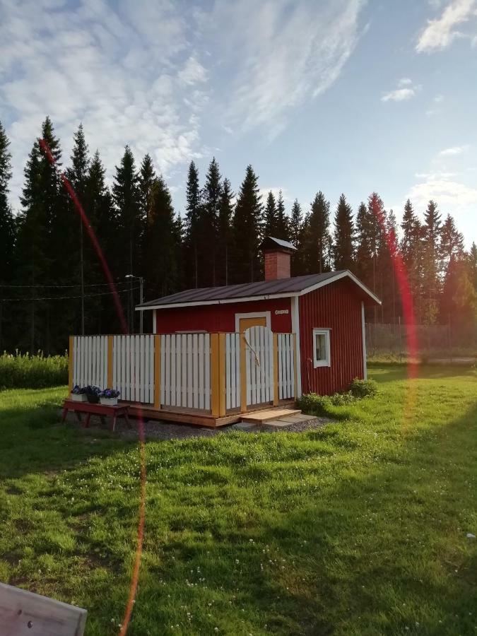 Suomela Camping Hotell Kärsämäki Exteriör bild