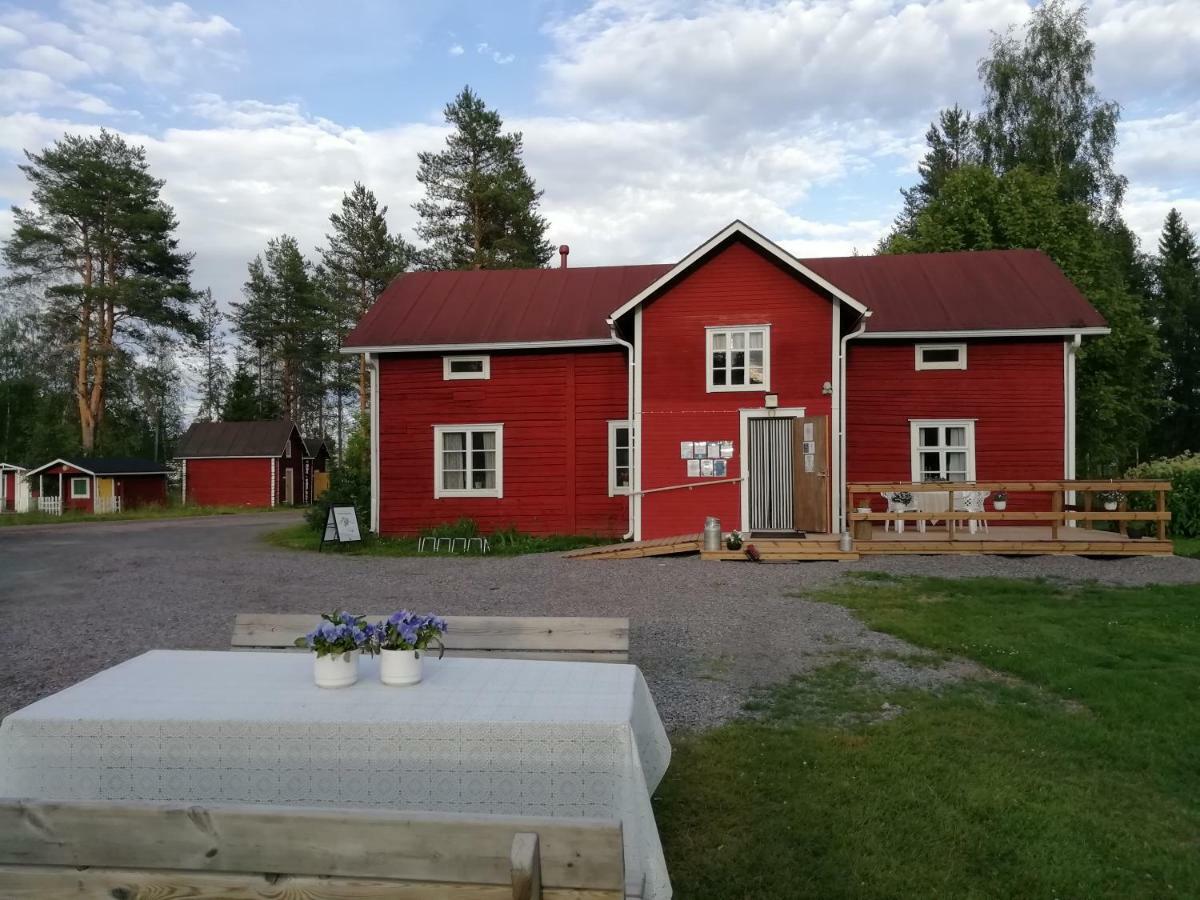 Suomela Camping Hotell Kärsämäki Exteriör bild